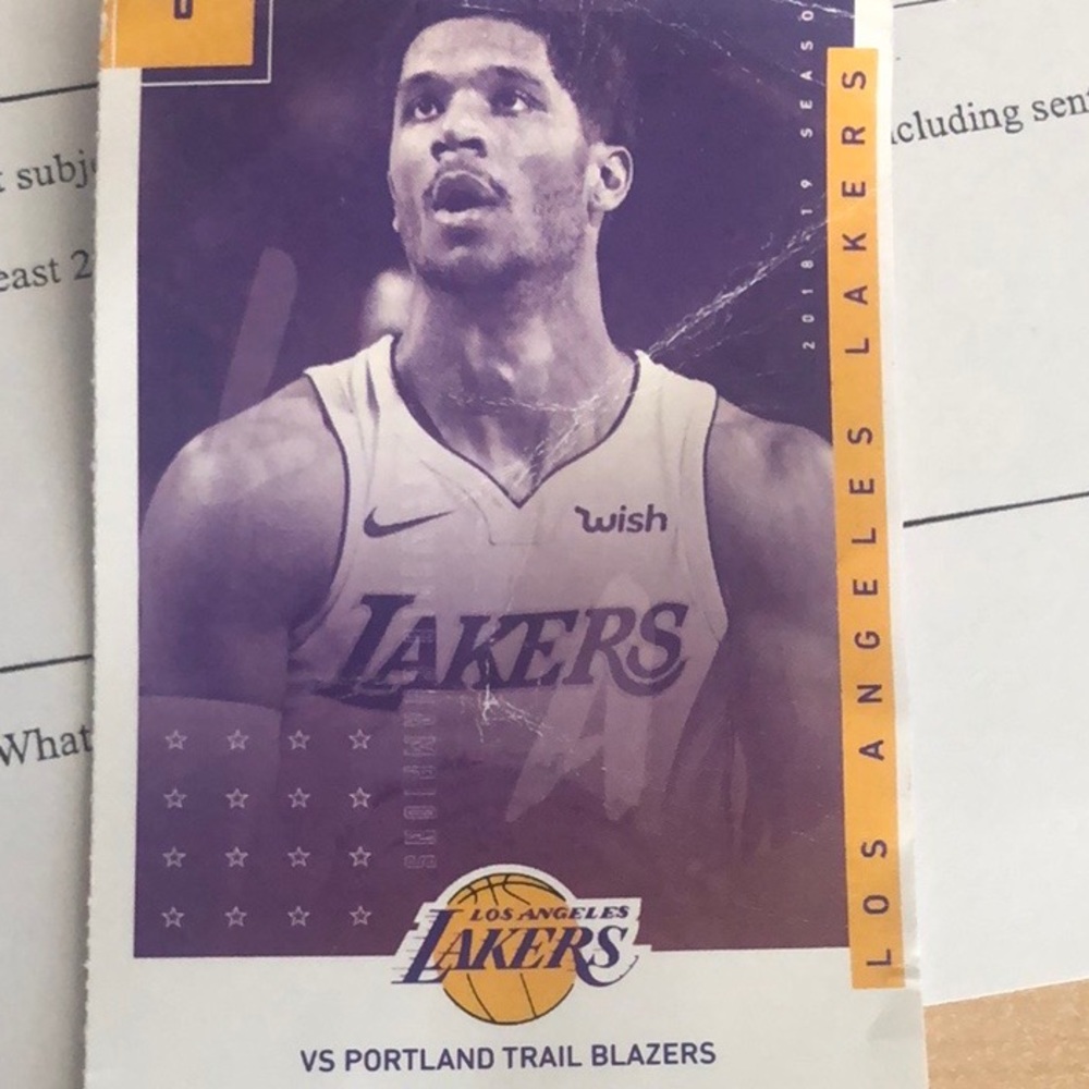Los Angeles Lakers vs Portland Trail Blazers Season Ticket